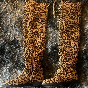 Leopard Print Lace-Up Knee-High Boots